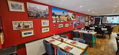 profile picture of Uno's Trattoria Pizzeria