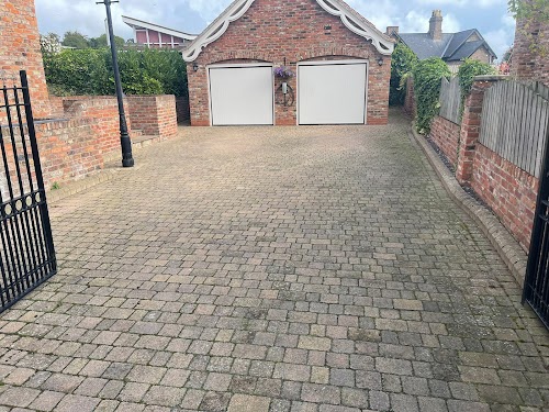 profile picture of KleenzGroup Driveway & Patio Cleaners Hull