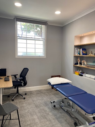 profile picture of West London Physiotherapy