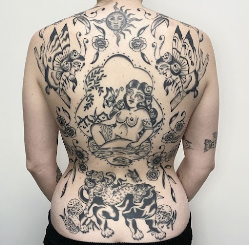 profile picture of Cloak & Dagger London Tattoo & Removal