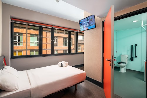 profile picture of easyHotel Birmingham City Centre profile picture