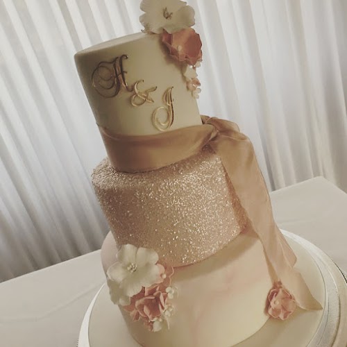 Elegant Cake Designs