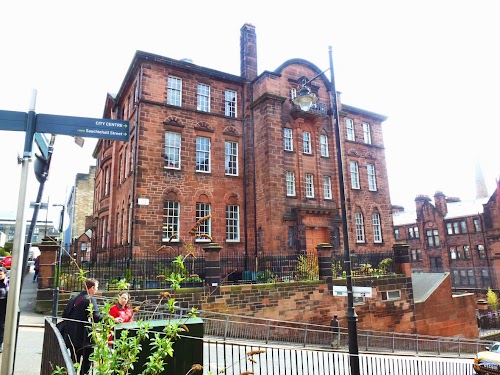 profile picture of Garnetbank Primary School