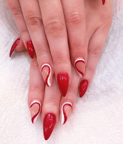 profile picture of USA Beauty - Nail Salon Glasgow, Nail Acrylics Gel & Polish Ombre, Manicure Glasgow profile picture