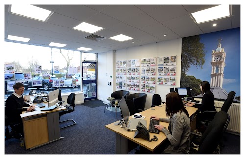 profile picture of Hunters Estate Agents North Leeds.