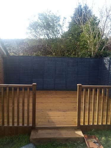 profile picture of HMC fencing services profile picture