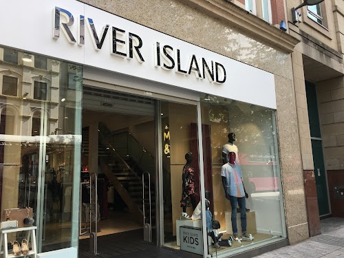 profile picture of River Island