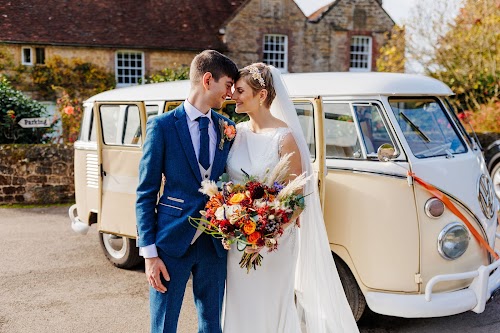 profile picture of Brooklands Wedding Cars Sussex