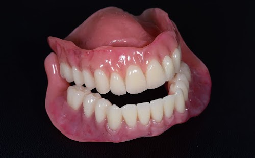 profile picture of Easy Dental Liverpool profile picture