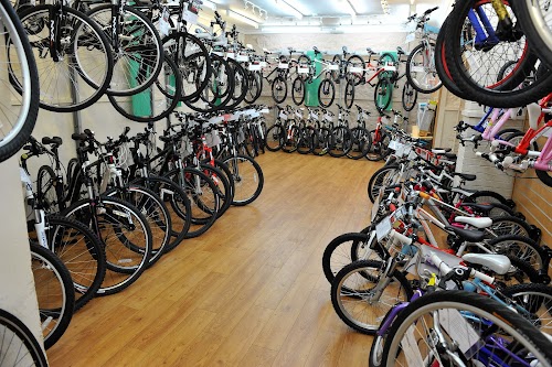 profile picture of Evans Cycles