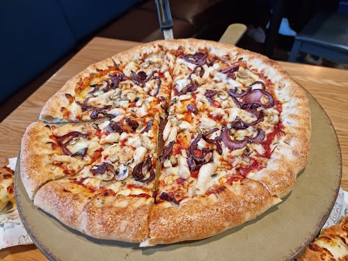 profile picture of Pizza Hut