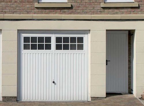 profile picture of Midlands Garage Doors