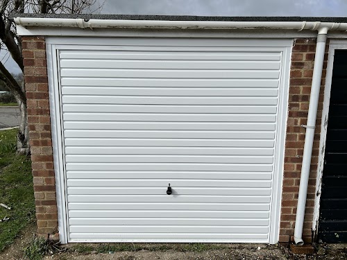 profile picture of Cambridge Garage Doors