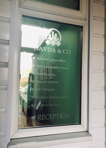 Davda & Co Accountants Ltd