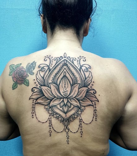 profile picture of Chirality Ink