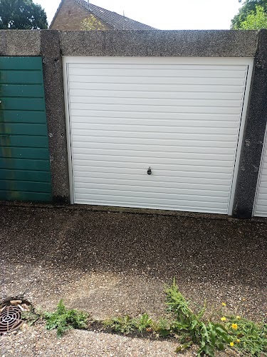 profile picture of Dor-Rely Garage Doors profile picture