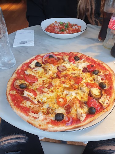 profile picture of Pizza Express profile picture