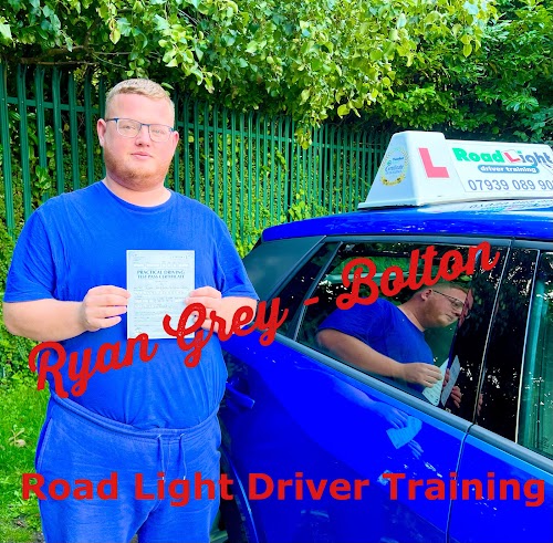 Darz Driving school Ltd /Crash course Bolton/ automatic driving lessons Bolton /Manual driving lesson bolton
