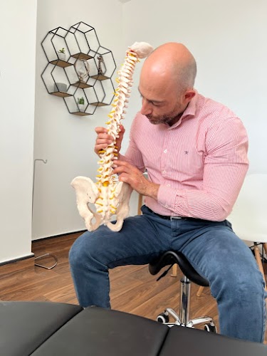 profile picture of Shenfield Chiropractic profile picture