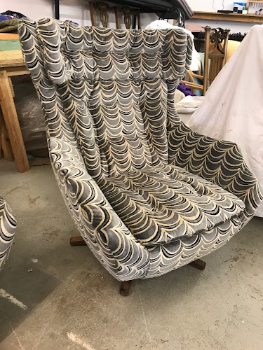 profile picture of Stuart Weston Upholstery