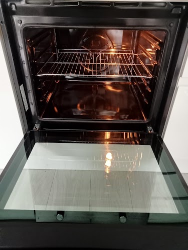 profile picture of Ellison's Oven Cleaning