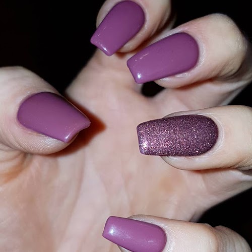 profile picture of Cristal Nails