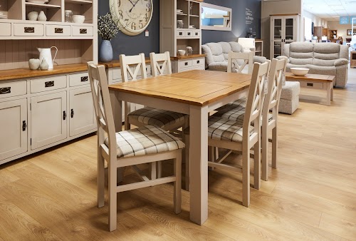 profile picture of Oak Furnitureland