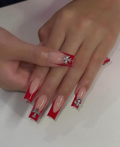 profile picture of Hollywood Nails & Spa Aberdeen