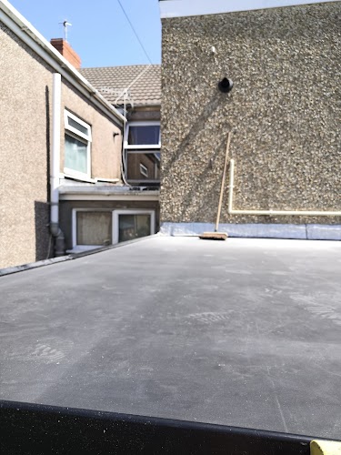 profile picture of Ellis Elite Roofing Ltd profile picture