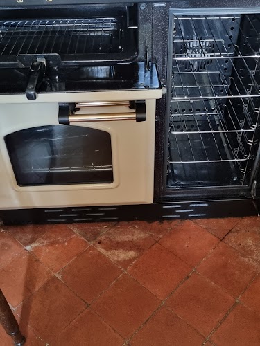 Js oven cleaning pembrokeshire