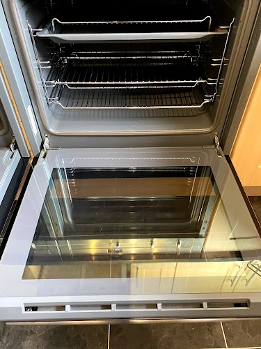 profile picture of East Mids Oven Cleaning