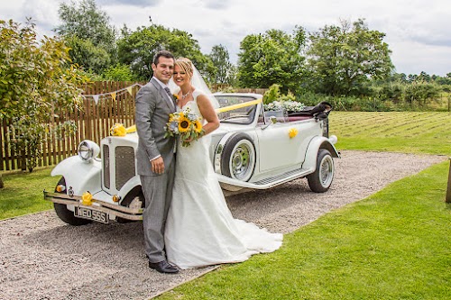 profile picture of MRM Wedding Car Hire profile picture