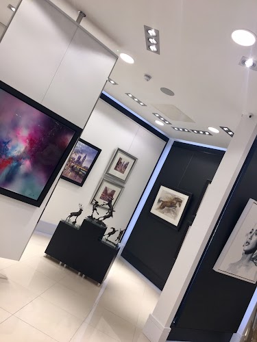 profile picture of Whitewall Galleries Chelmsford profile picture