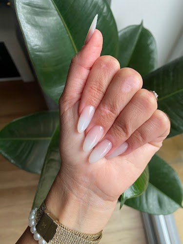 profile picture of Luxury Nails & Spa