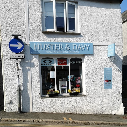 profile picture of Huxter & Davy Opticians profile picture