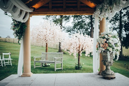 profile picture of Out of the Ordinary Weddings