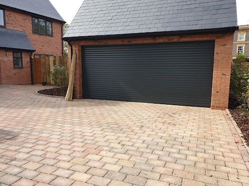 profile picture of Garage UK Door Services Ltd profile picture