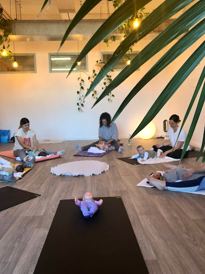 womama yoga