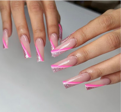 profile picture of Hollywood Nails Spa & Beauty