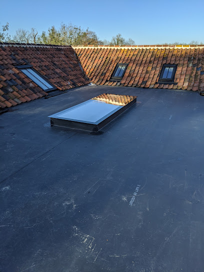 profile picture of UK Roof Solutions Ltd profile picture