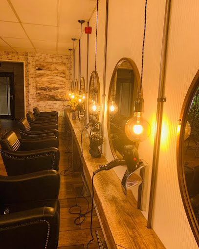 profile picture of THE JUNXION - Salon and Barber Shop