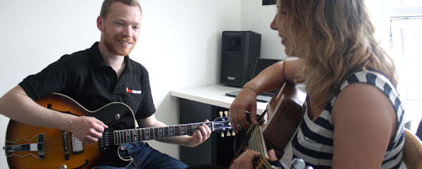 profile picture of Guitar Lessons with Thomas | Your Guitar Academy profile picture