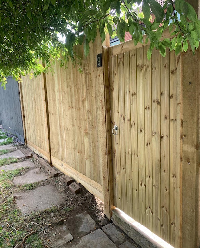 profile picture of Swift Fencing and Landscaping profile picture