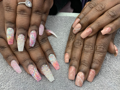 profile picture of Divine Nails & Beauty Studio profile picture