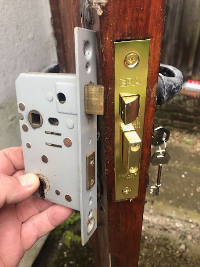 profile picture of lock solid locksmiths Norwich profile picture