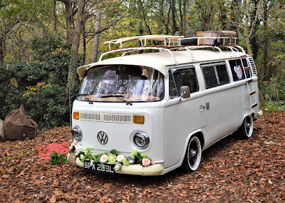 profile picture of LuckyDream Events - Wedding Car Hire and Photobooth London Surrey profile picture