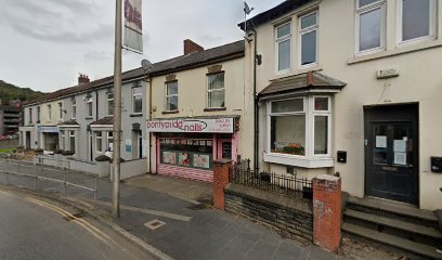 The Traditional Chinese Medicine Clinic