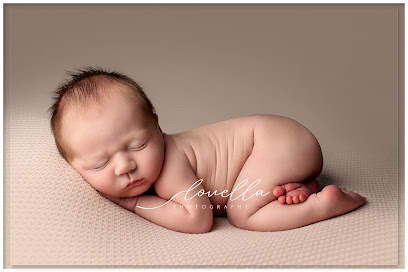 profile picture of Louella Photography (Newborn and Baby Photography) profile picture