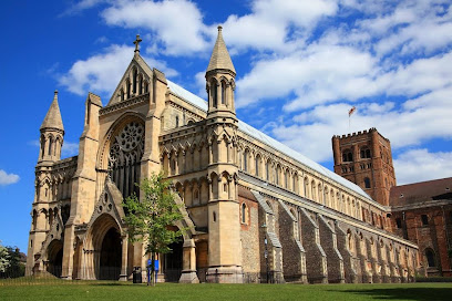 profile picture of St Albans Cathedral profile picture