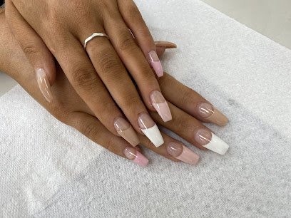 Best SNS Nail Salons in Bentleigh | Bookwell